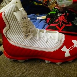 Children's Cleats purchaser pays shipping